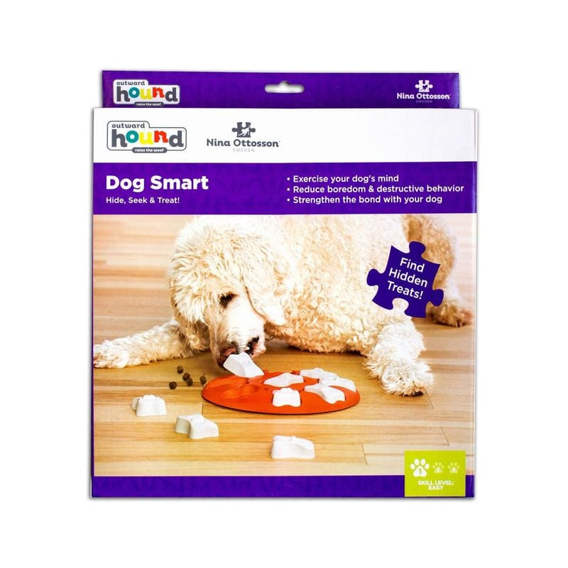 Packshot du puzzle Nina Ottosson Dog Smart montrant la vue de dessus avec des pièces en forme d'os r