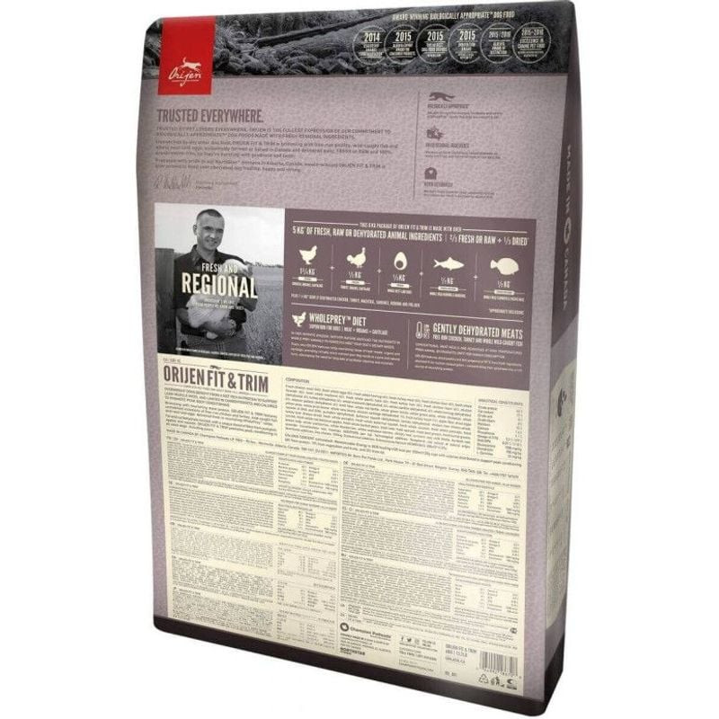 Vue arrière du sac de croquettes ORIJEN Fit & Trim avec guide d'alimentation et avantages du produit