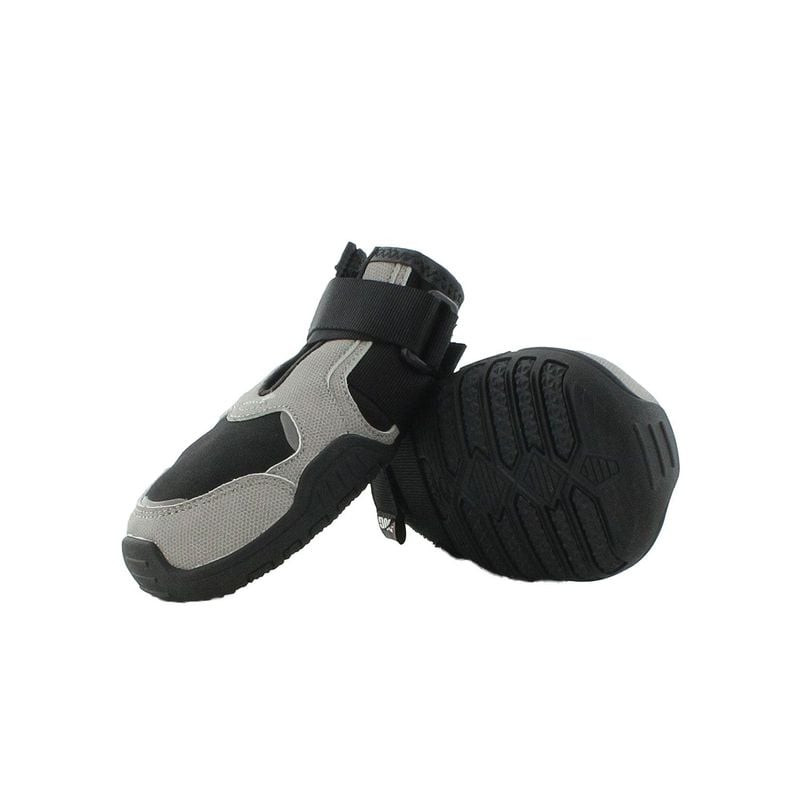 Gros plan sur une chaussure chien I-DOG Khan Pad N'Polar, montrant la semelle en caoutchouc flexible