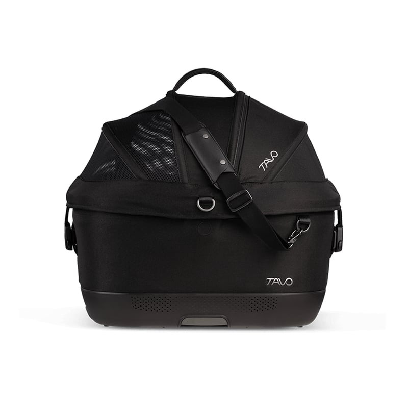 Vue arrière du siège auto Maeve Iso5x montrant les points de fixation ISOFIX et la base robuste.