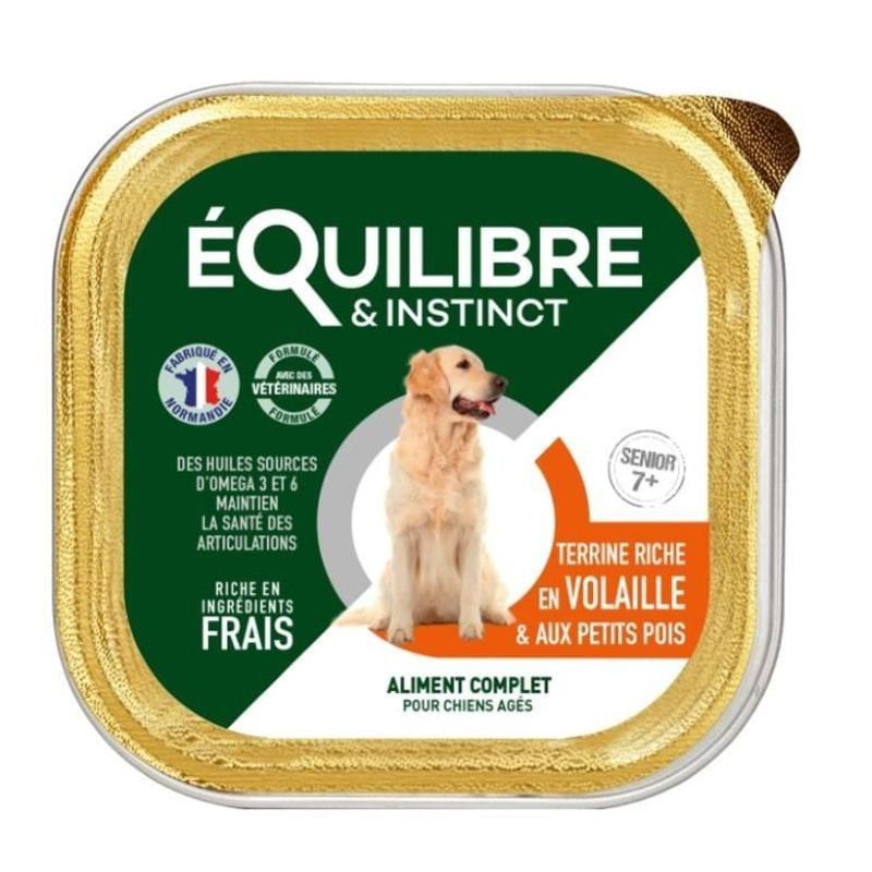 Photographie de la terrine Équilibre & Instinct pour chien âgé à la volaille, présentant l'emballage