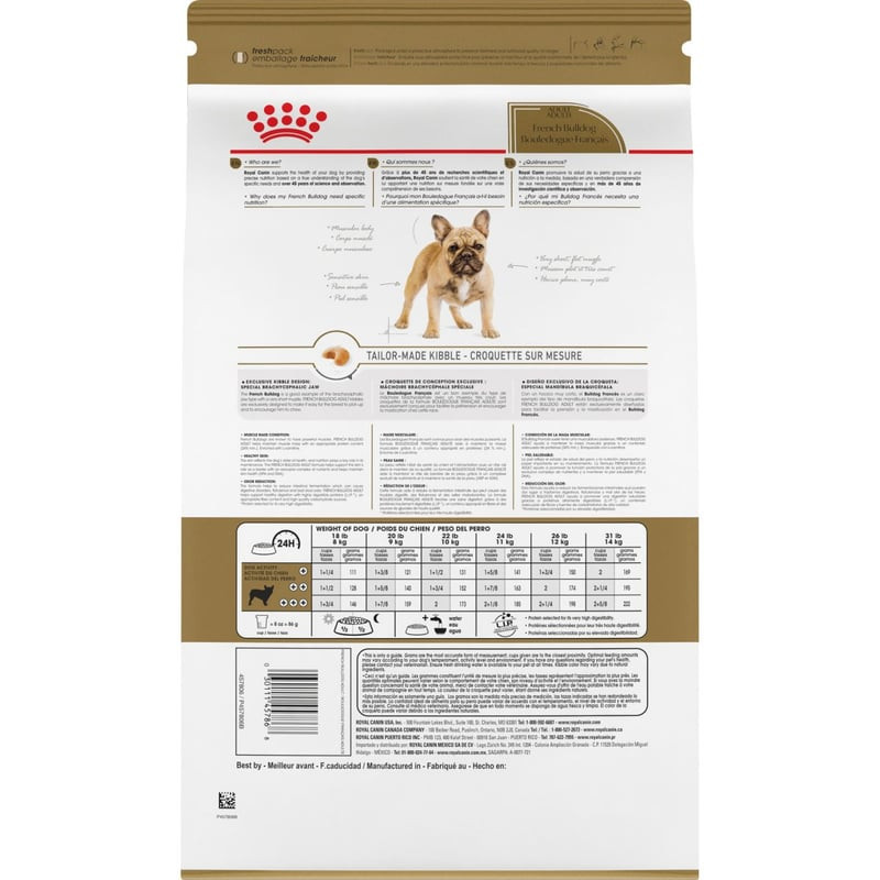 Gros plan des croquettes incurvées 1967576 Royal Canin Bouledogue Français Adulte