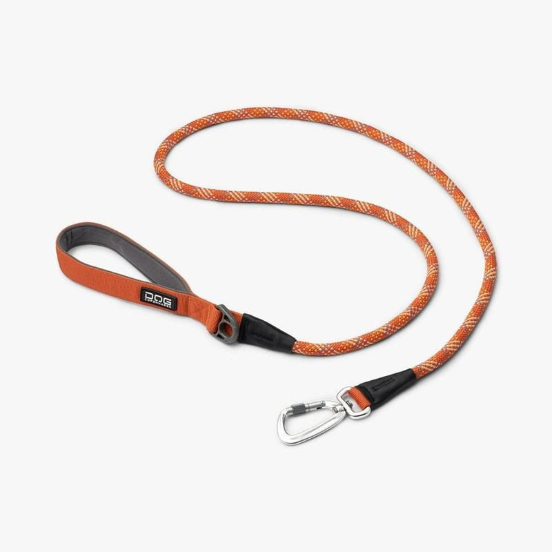 Laisse Dog Copenhagen Urban Rope 3.0 en orange soleil sur fond blanc, montrant la poignée en néoprèn
