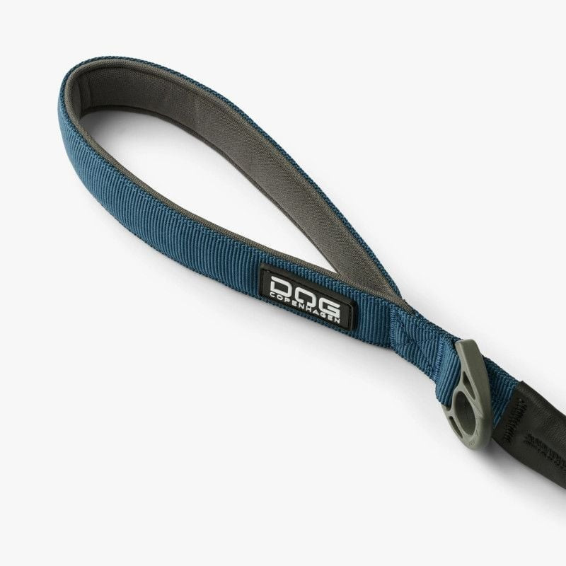 Anneau en D sur la laisse Urban Rope DOG Copenhagen pour attacher des accessoires comme les sacs à f