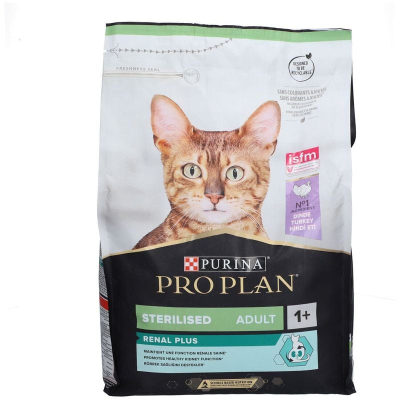 Gros plan sur l'étiquette Pro Plan dinde pour chat, premier ingrédient dinde, bienfaits urinaires.