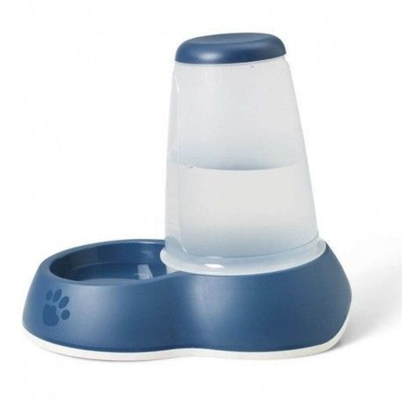 Distributeur d'eau Savic Flamingo bleu posé sur une surface, montrant sa taille compacte et sa base 