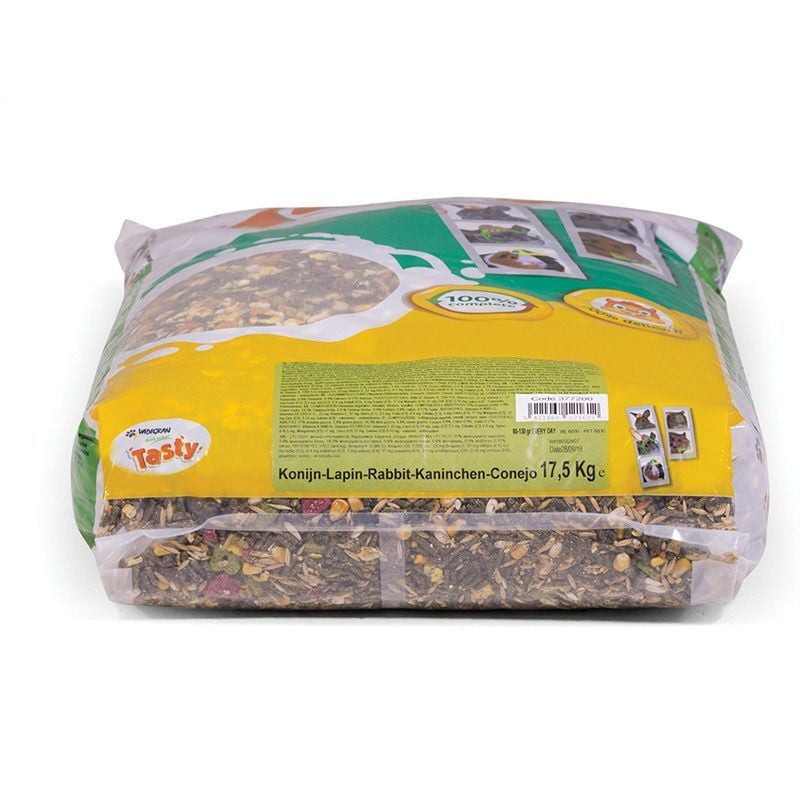 Gros plan sur l'aliment pour lapin Tasty Lapin 17,5 kg de Vadigran montrant des granulés, des céréal