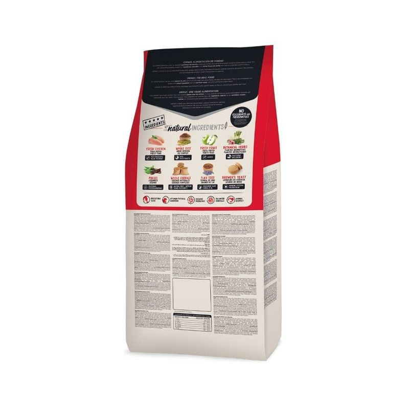 Packshot du sac Ownat Classic Energy, formule hyperprotéinée pour chiens actifs, avec illustration e