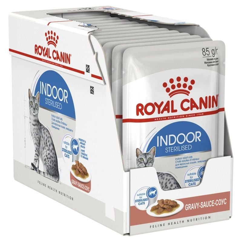 Packshot de la pâtée Royal Canin pour chat d'intérieur stérilisé en sauce, avec un sachet