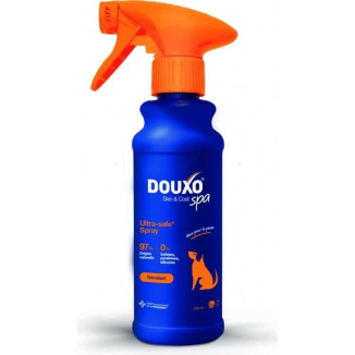 Spray démêlant hypoallergénique Douxo - 295 ml - Chien & Chat sensible