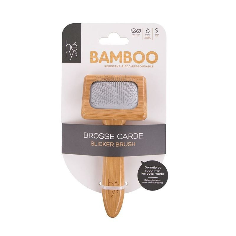 Brosse de toilettage HERY S bambou avec manche ergonomique et picots courbés sur fond blanc