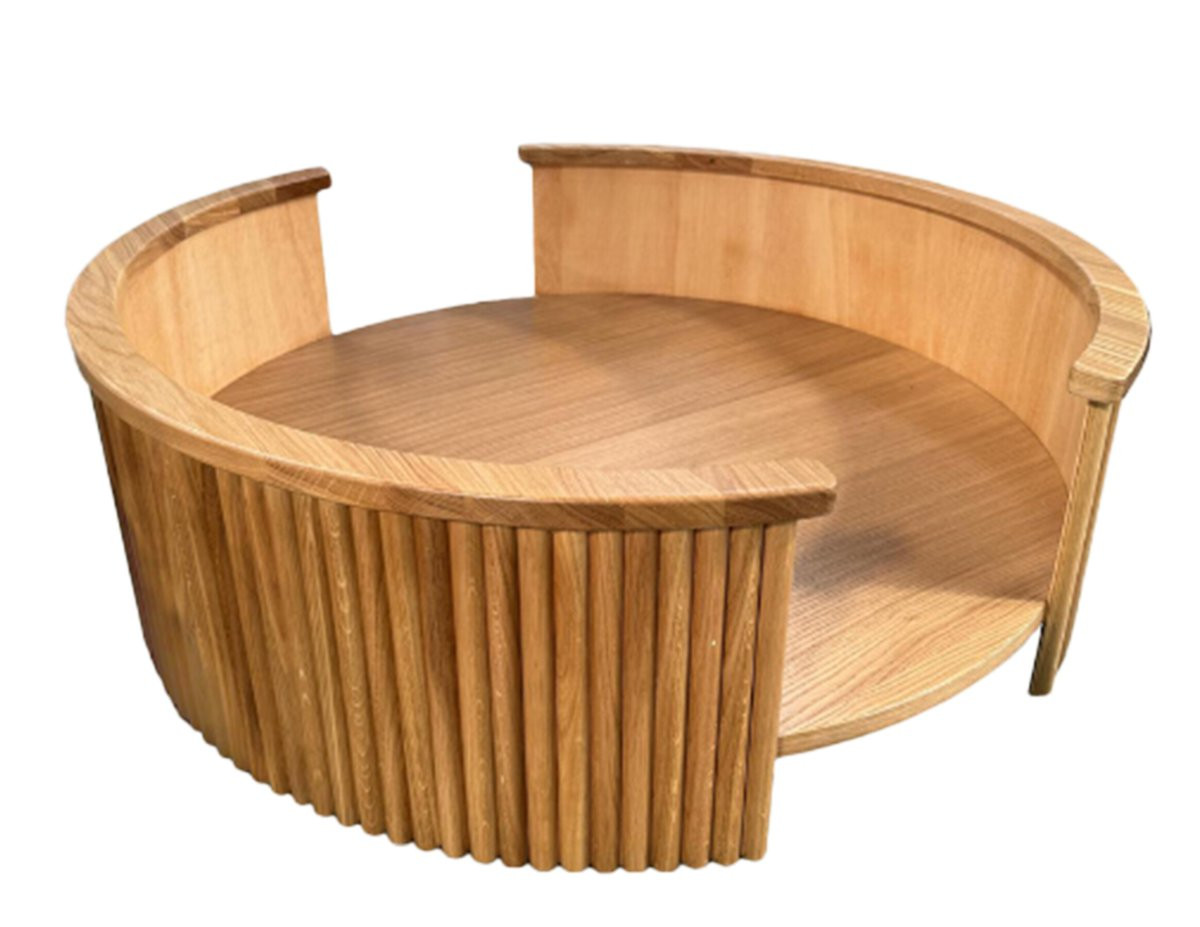 Top-down view of the VADIGRAN 1083712 natural oak wood frame for Fantail Elite dog cushion, showing 