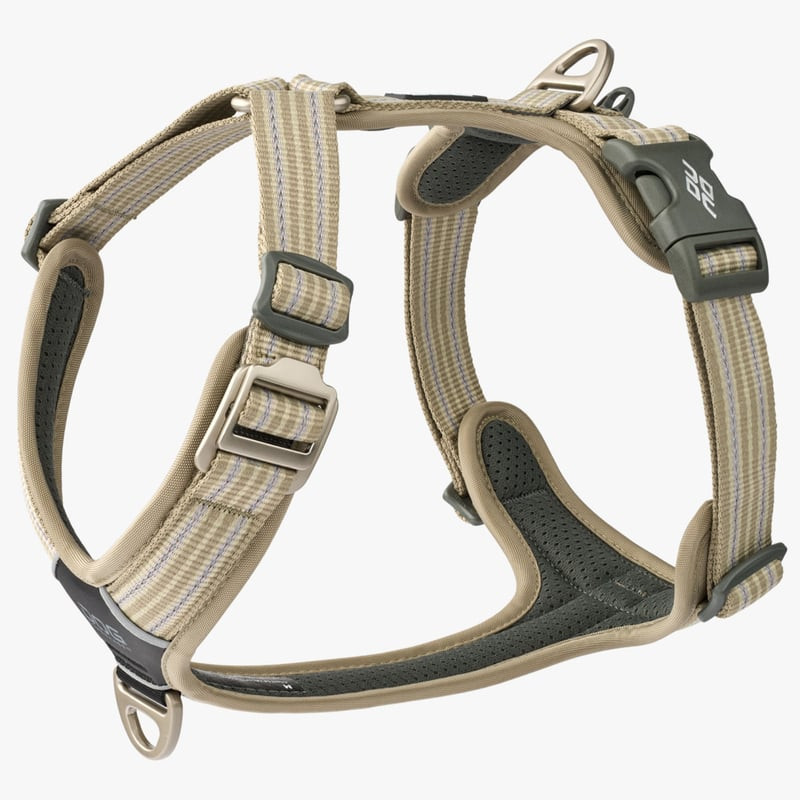 Vue latérale du harnais DOG Copenhagen Comfort Walk Air montrant les points de réglage et l'attache 
