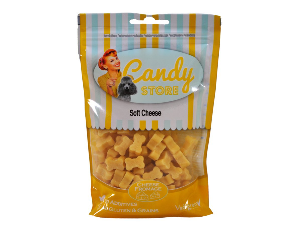 Packshot of Vadigran Candy Soft Fromage Tendre dog treats, a bag of soft cheese-flavored chews for d
