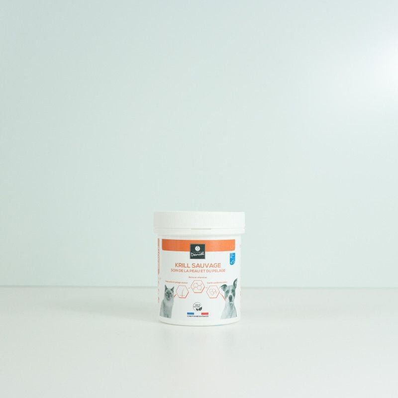 Packshot propre du pot 1114732 Les Recettes de Daniel Krill Sauvage isolé sur fond blanc, mettant en