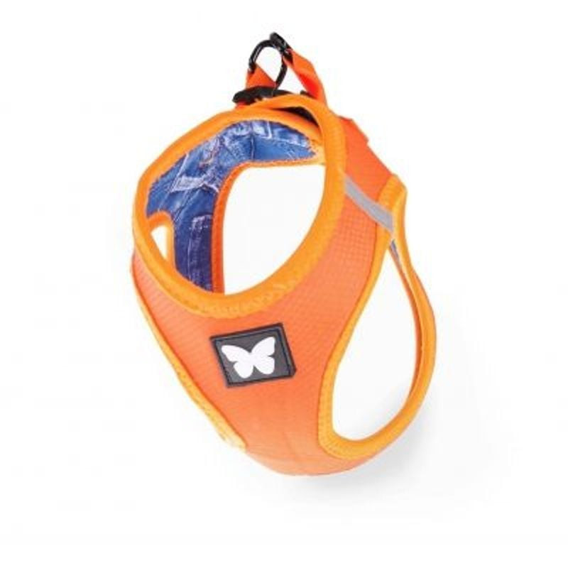 Vue rapprochée de côté du harnais mesh Martin Sellier orange XS pour chien, mettant en avant la text