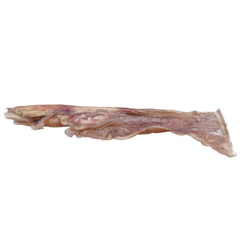 Vue rapprochée de profil de la friandise Bubimex masque de bœuf XXL pour chien, montrant du bœuf séc