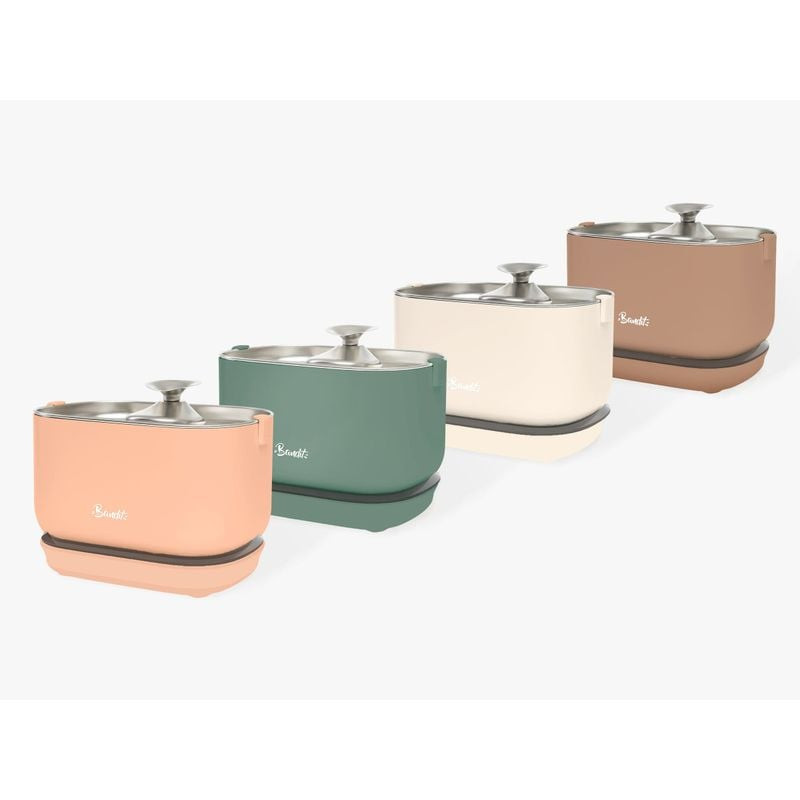 Fontaine à eau Bandit 1143701 verte sur manteau en marbre élégant avec chat gris à proximité, entour