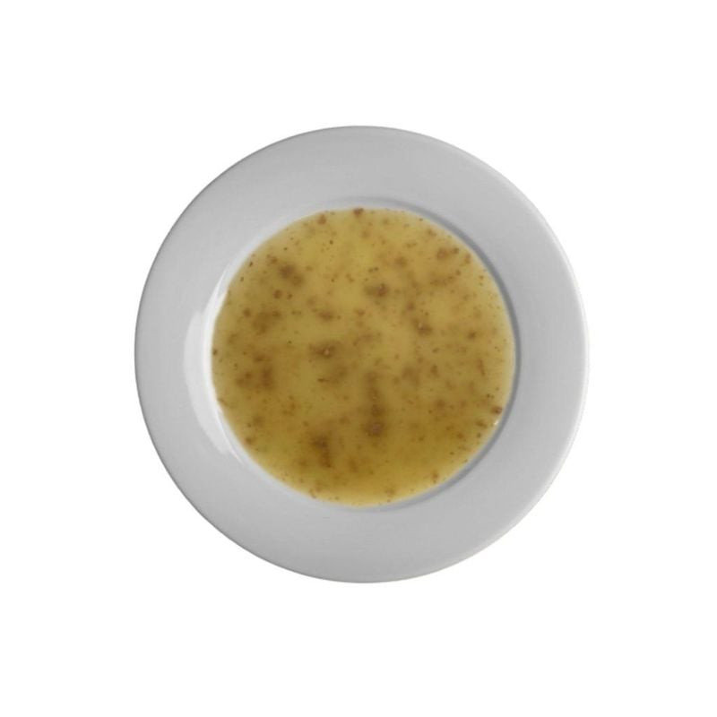 Gros plan sur la soupe pour chat Vibrisse 2008011 : bouillon lisse et morceaux de poulet.
