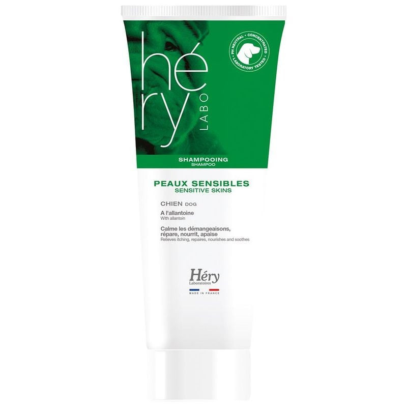 Packshot du flacon de shampooing pour chien Héry Labo Peau Sensible 1964186 avec formule à l'allanto