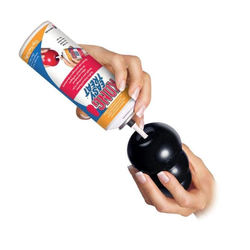 Gros plan détaillé du jouet KONG Extreme L montrant l'ouverture pour friandises et la texture en cao